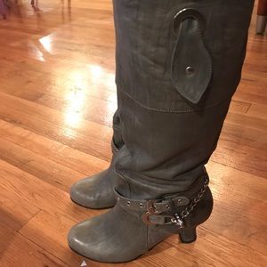 Nicola Berti Grey Boots